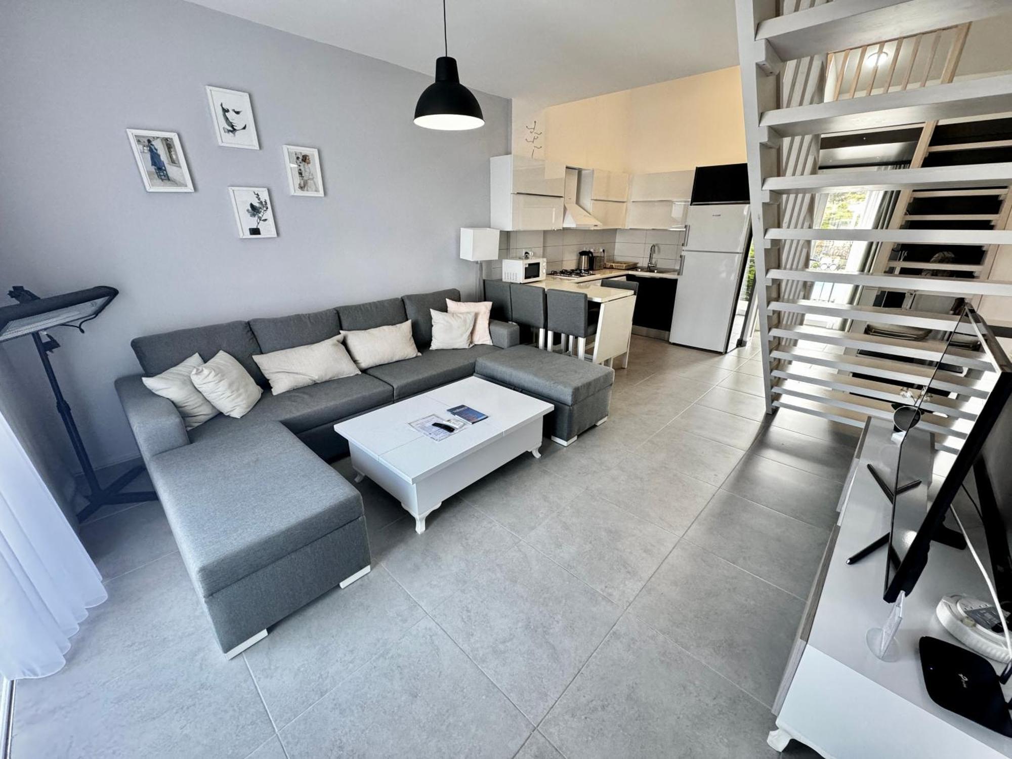 Carrington Holidays Кирения Экстерьер фото