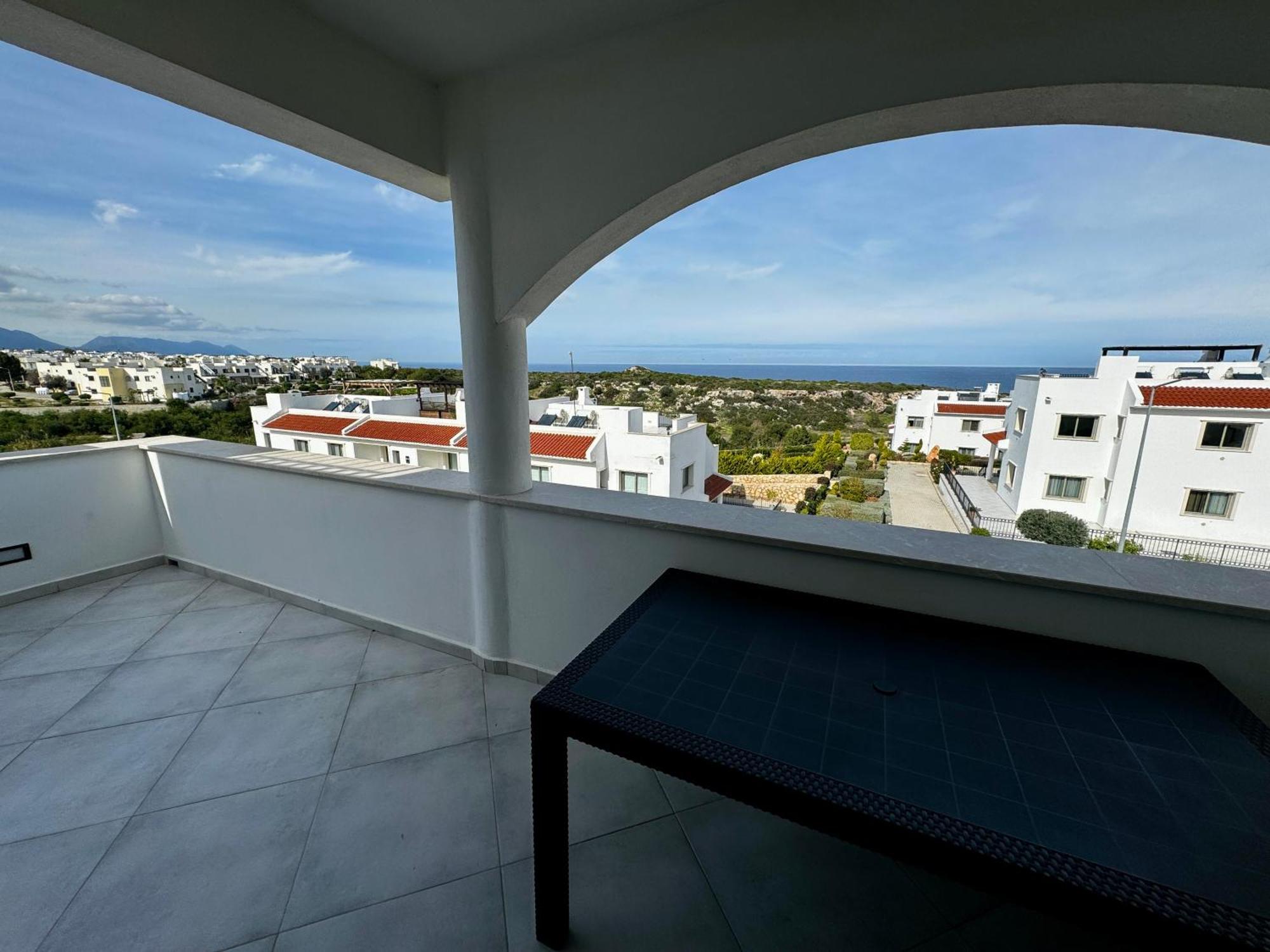 Carrington Holidays Кирения Экстерьер фото