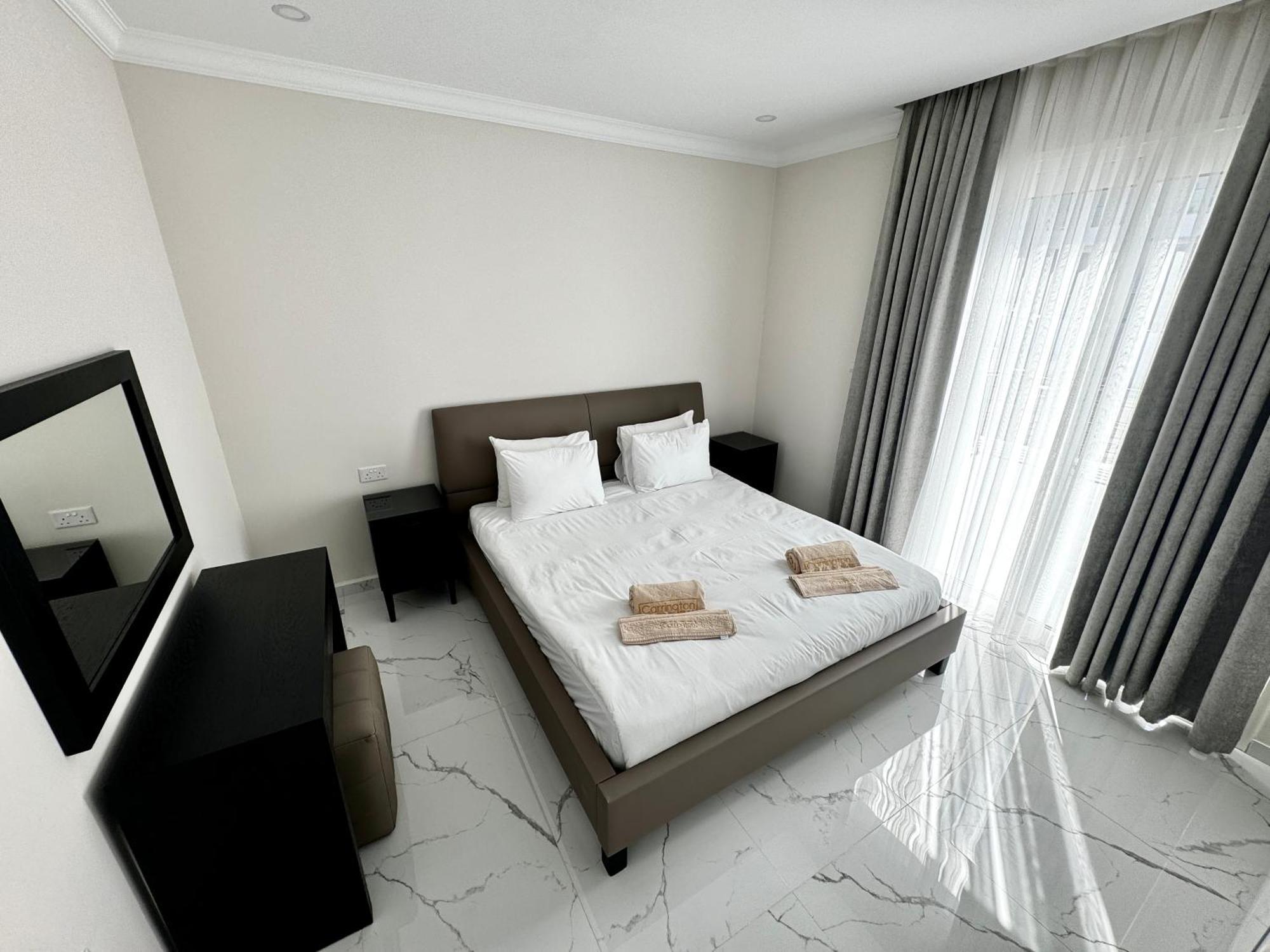 Carrington Holidays Кирения Экстерьер фото