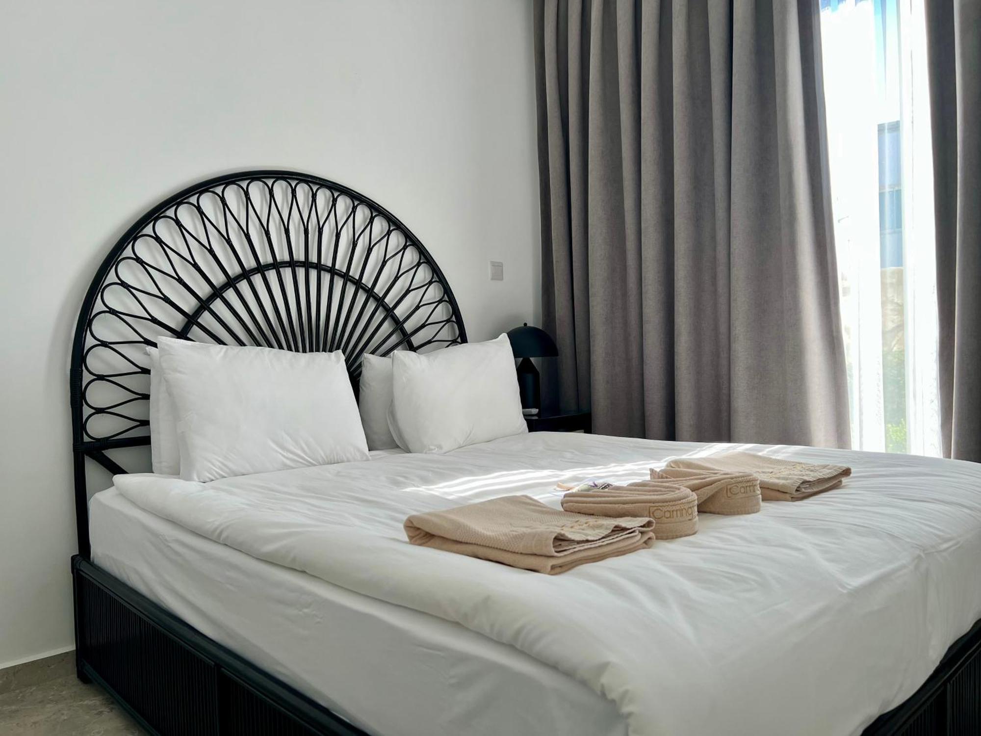 Carrington Holidays Кирения Экстерьер фото